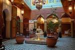 center-courtyard-at-maison-do-in-marrakesh